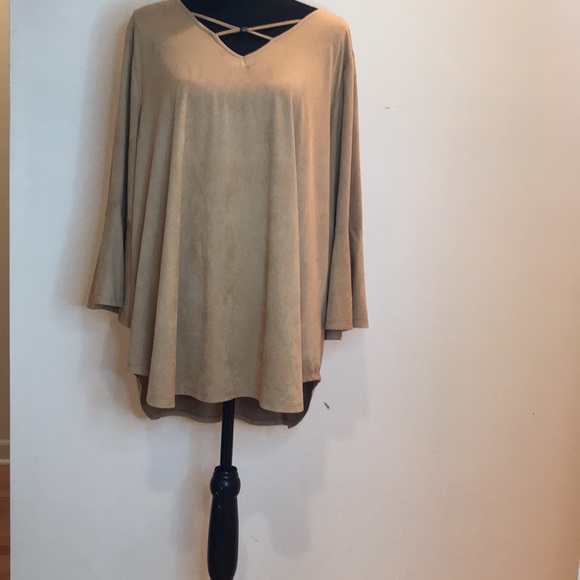 ❤️ Ruby Rd Top Plus - Picture 5 of 5